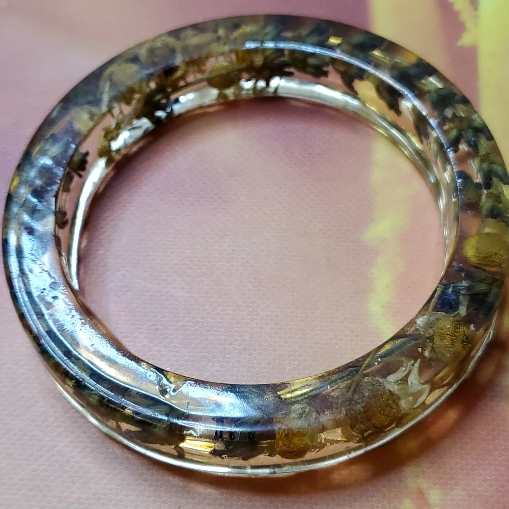 Bangle with Dried Flowers Inside Vintage